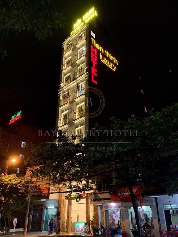 Tien Thinh Ha Long Hotel - By Bay Luxury Esterno foto